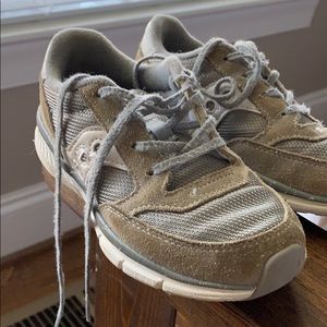 Saucony Tennis Shoes